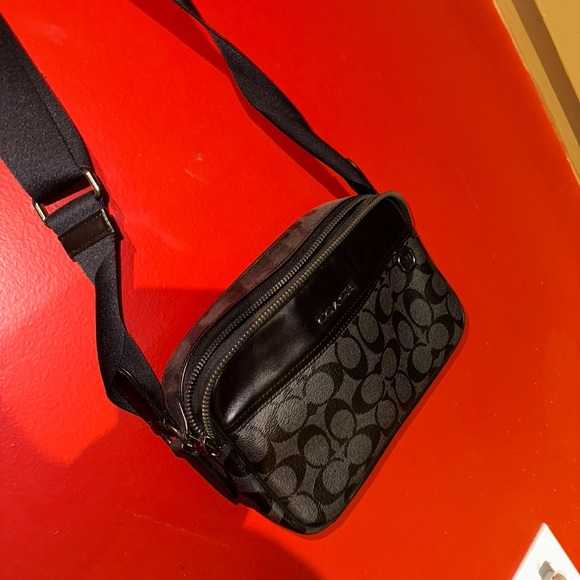 Coach Black Patterned Men's Bag - Picture 1 of 2
